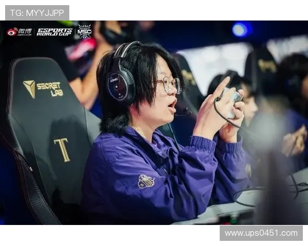 嘉玮在穿越火线中逆风翻盘用智慧与勇气书写传奇对决