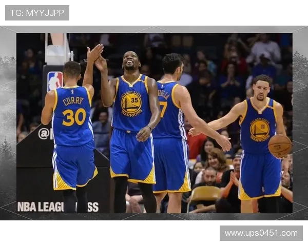 勇士队在14年季后赛中的辉煌历程与传奇时刻回顾